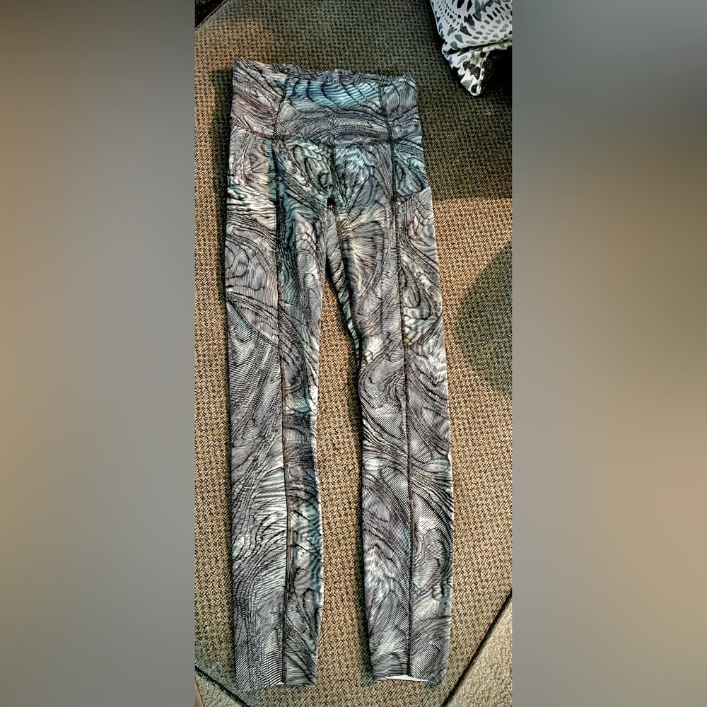 Lululemon 🍋 Fast N Free Tights